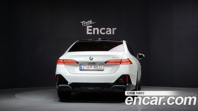 BMW 5-Series 523d M Sport