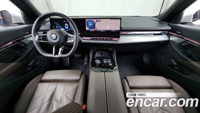 BMW 5-Series 523d M Sport