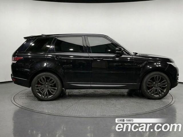 Land Rover Range Rover Sport 3.0 SDV6 HSE Dynamic