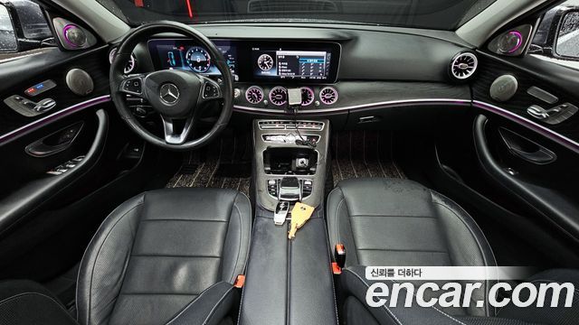 Mercedes-Benz E-Class E300 Avantgarde