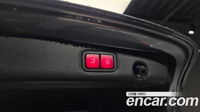Mercedes-Benz E-Class E300 Avantgarde