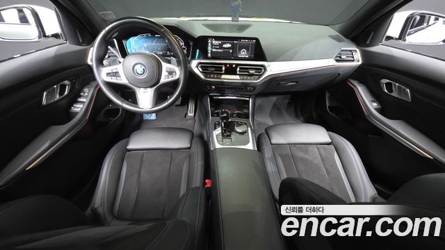 BMW 3-Series 320e M Sports