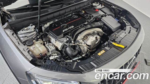 Mercedes-Benz GLB-Class AMG GLB35 4MATIC