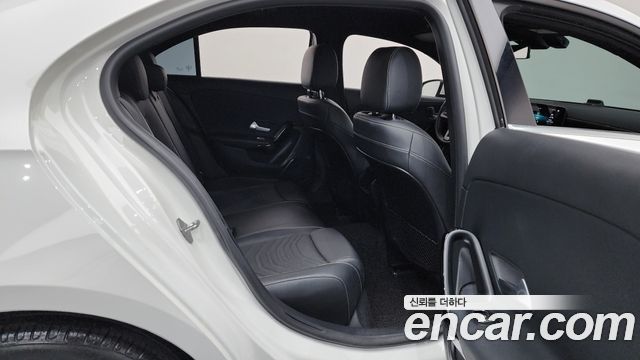 Mercedes-Benz A-Class A250 4MATIC Sedan