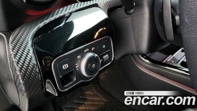 Mercedes-Benz A-Class A250 4MATIC Sedan