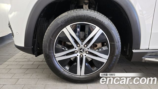 Mercedes-Benz GLE-Class GLE300d 4MATIC