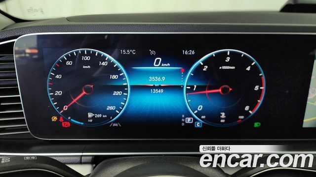 Mercedes-Benz GLE-Class GLE300d 4MATIC