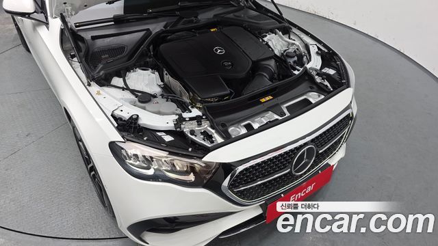 Mercedes-Benz E-Class E200 AMG Line