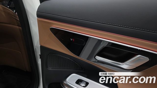 Mercedes-Benz E-Class E200 AMG Line