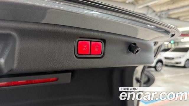 Mercedes-Benz C-Class C200 Avantgarde