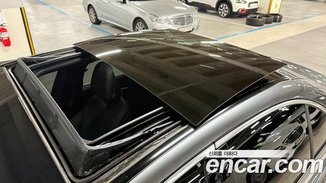 Mercedes-Benz C-Class C200 Avantgarde