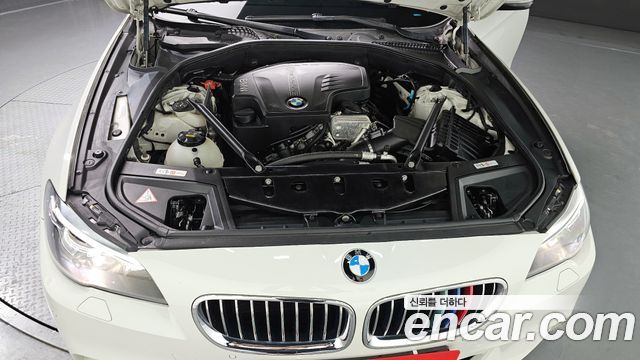 BMW 5-Series 528i M Aero Dynamic