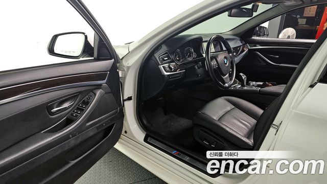 BMW 5-Series 528i M Aero Dynamic
