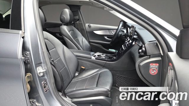 Mercedes-Benz C-Class C200 Avantgarde