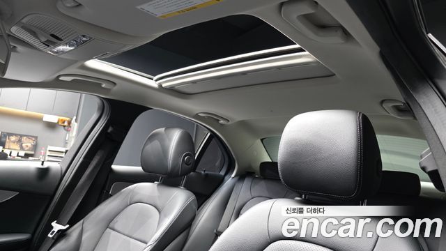 Mercedes-Benz C-Class C200 Avantgarde