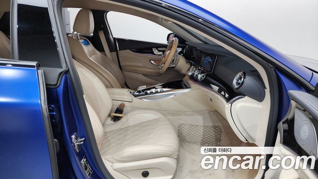 Mercedes-Benz AMG GT 4Door 43 4MATIC+