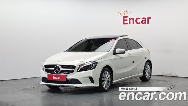 Mercedes-Benz A-Class A200