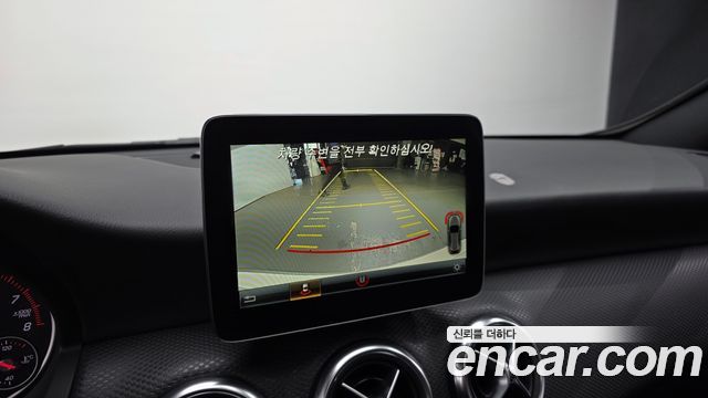 Mercedes-Benz A-Class A200