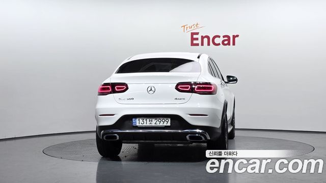 Mercedes-Benz GLC-Class GCL300 4MATIC Coupe