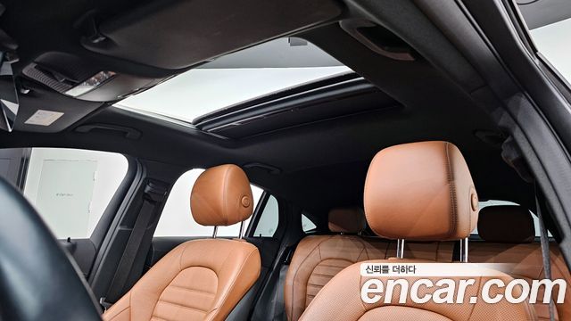 Mercedes-Benz GLC-Class GCL300 4MATIC Coupe