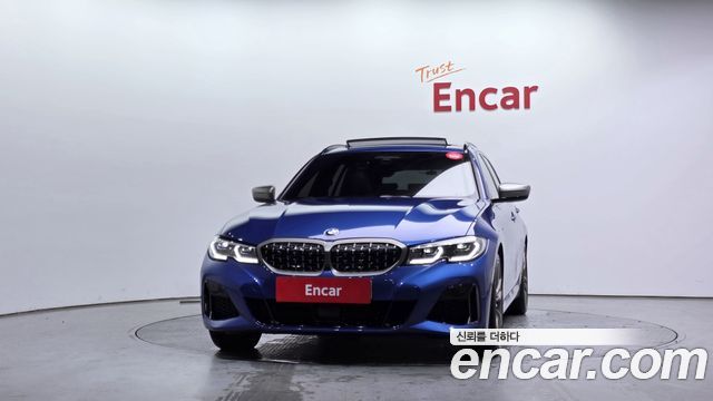 BMW 3-Series M340i xDrive Touring Performance