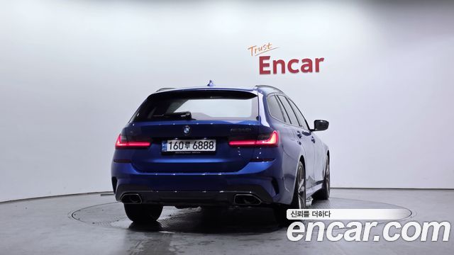 BMW 3-Series M340i xDrive Touring Performance