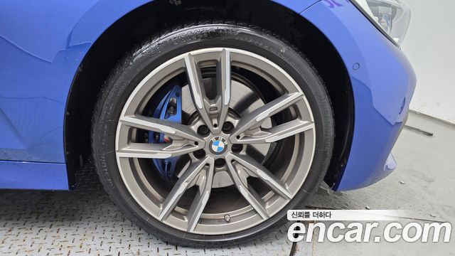 BMW 3-Series M340i xDrive Touring Performance