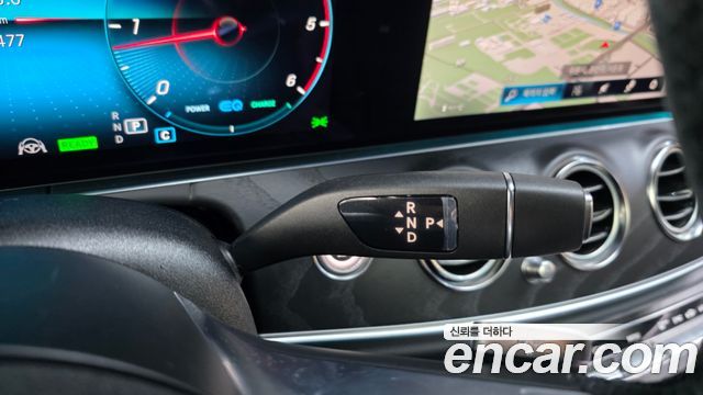 Mercedes-Benz E-Class E220d 4MATIC AMG Line