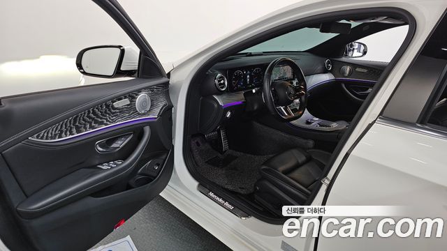 Mercedes-Benz E-Class E350 4MATIC AMG Line Edition