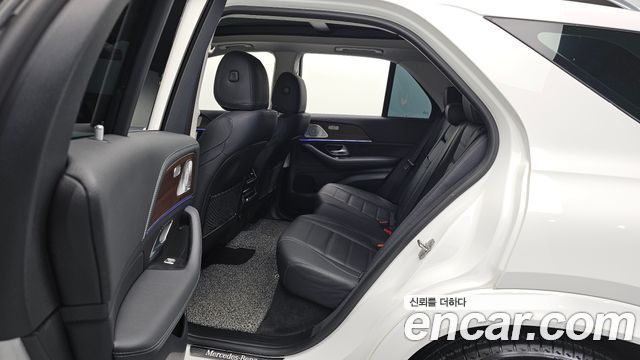Mercedes-Benz GLE-Class GLE450 4MATIC AMG Line
