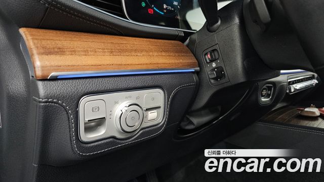 Mercedes-Benz GLE-Class GLE450 4MATIC AMG Line