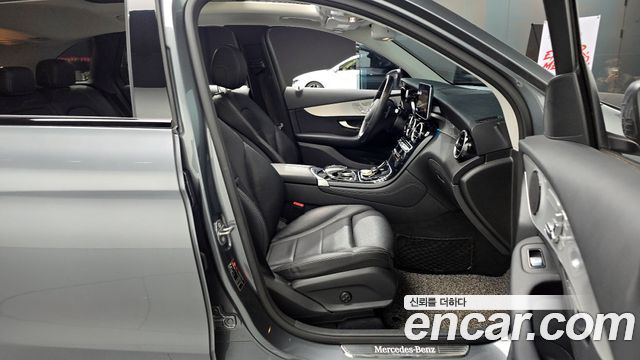 Mercedes-Benz GLC-Class GLC350e 4MATIC Premium