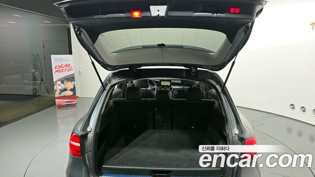 Mercedes-Benz GLC-Class GLC350e 4MATIC Premium