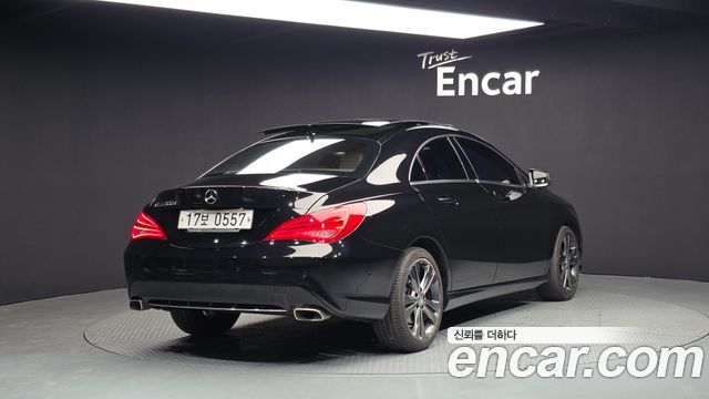 Mercedes-Benz CLA-Class CLA200 d 4MATIC