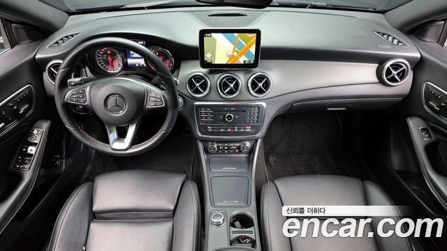 Mercedes-Benz CLA-Class CLA200 d 4MATIC