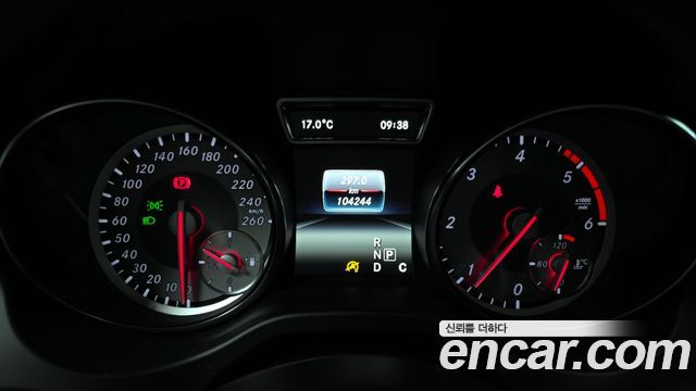 Mercedes-Benz CLA-Class CLA200 d 4MATIC