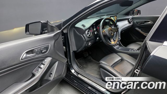 Mercedes-Benz CLA-Class CLA200 d 4MATIC