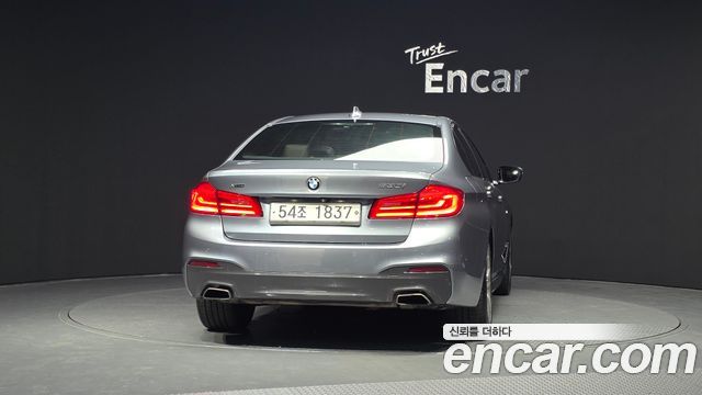 BMW 5-Series 530i xDrive M Sport Package Plus