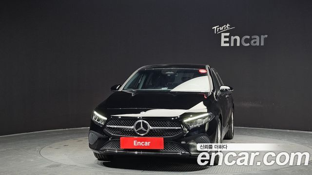 Mercedes-Benz A-Class A220 Hatchback
