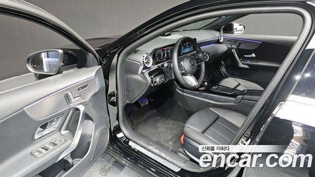 Mercedes-Benz A-Class A220 Hatchback
