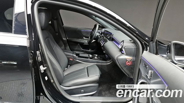 Mercedes-Benz A-Class A220 Hatchback