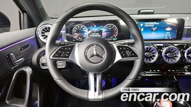 Mercedes-Benz A-Class A220 Hatchback