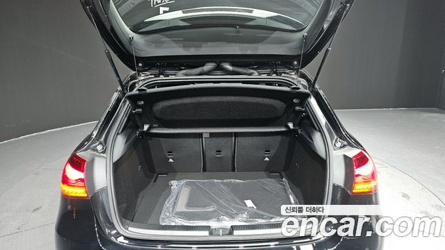 Mercedes-Benz A-Class A220 Hatchback