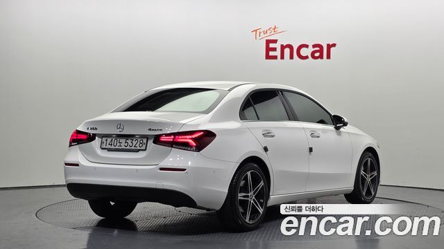 Mercedes-Benz A-Class A250 4MATIC Sedan