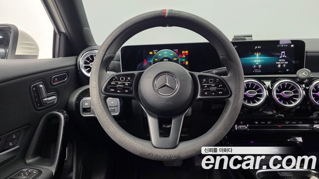 Mercedes-Benz A-Class A250 4MATIC Sedan