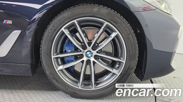 BMW 5-Series 520i M Sport