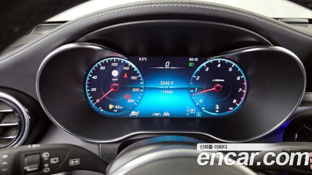 Mercedes-Benz GLC-Class GLC300 4MATIC Premium