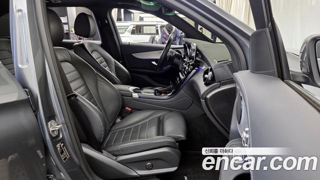 Mercedes-Benz GLC-Class GLC300 4MATIC Premium