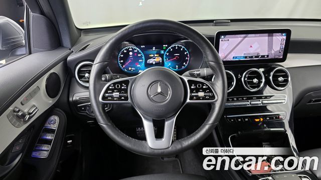 Mercedes-Benz GLC-Class GLC300 4MATIC Premium