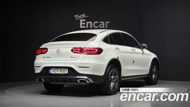 Mercedes-Benz GLC-Class GLC300e 4MATIC Coupe Premium package